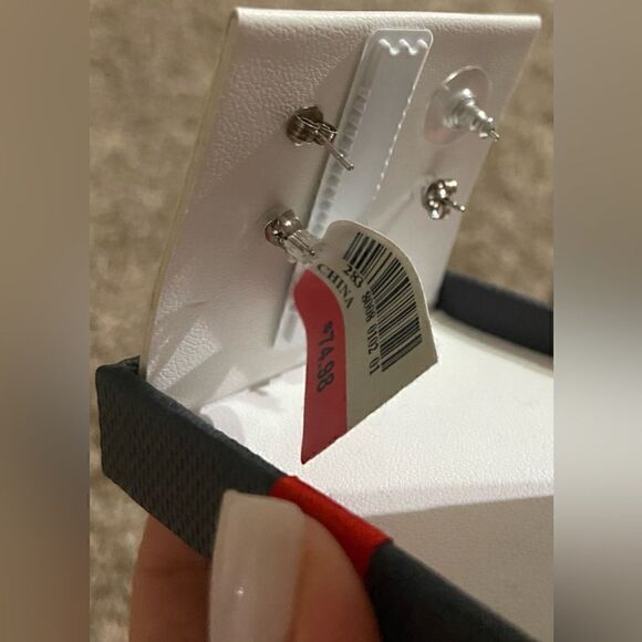 Cultured Freshwater Pearl Lab and Sapphire Earrings in the Sterling Silver - Picture 7 of 9